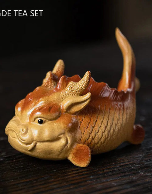 1pc Yixing Purple Sand Tea Pet Creative Fish Dragon Ornaments Tea Set Accessories Handmade Sculpture Tea Table Decoration