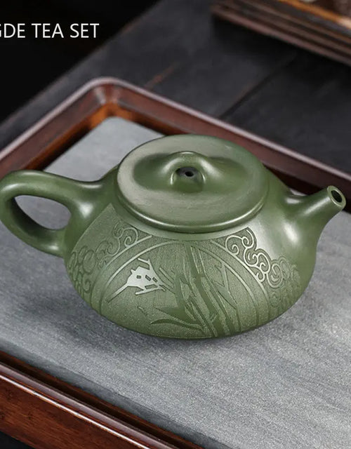 220ml Yixing Purple Clay Teapot Raw Ore Green Mud Hand-carved Stone Scoop Kettle Home Beauty Tea Infuser Chinese Zisha Tea Set