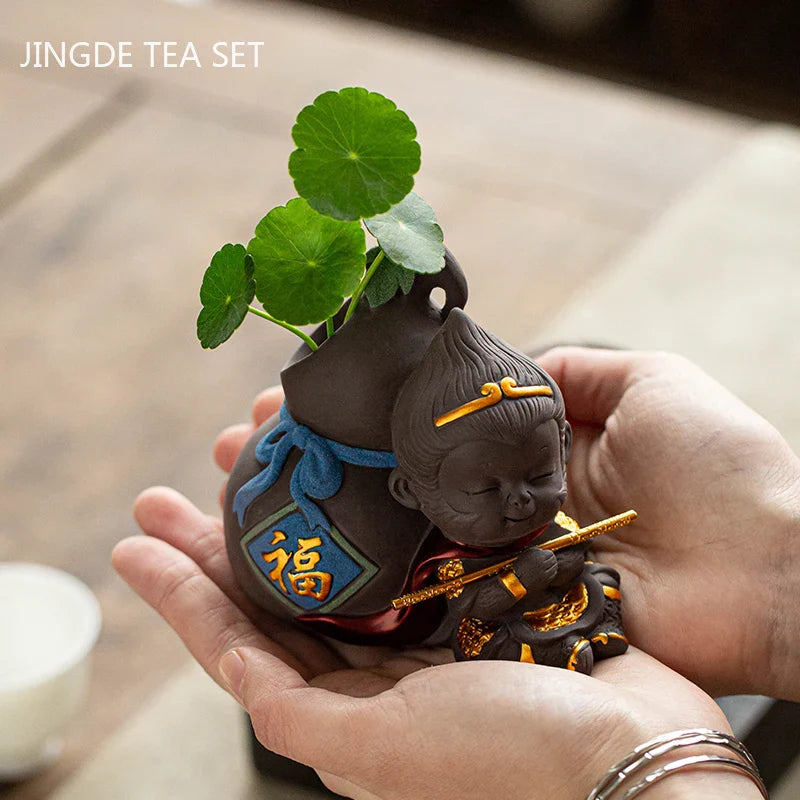 Boutique Hydroponic Small Flower Device Cute Purple Sand Sun Wukong Tea Pet Decoration Creative Tea Set Ornament Mini Vase