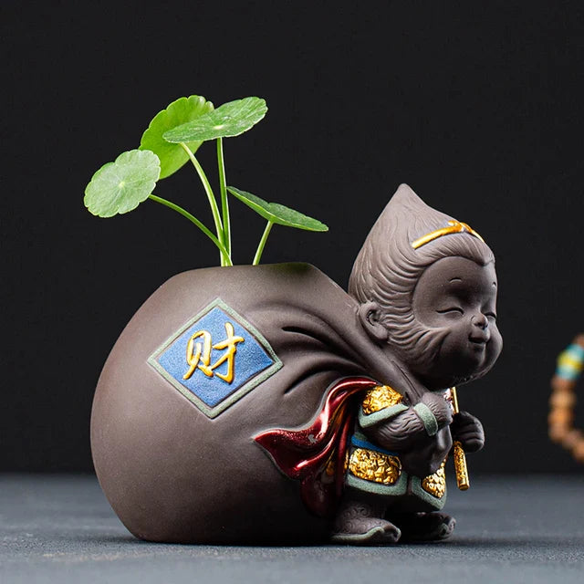 Boutique Hydroponic Small Flower Device Cute Purple Sand Sun Wukong Tea Pet Decoration Creative Tea Set Ornament Mini Vase