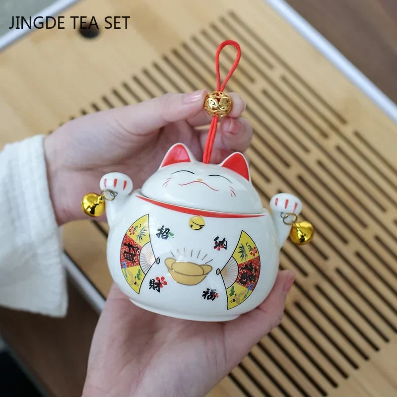 Cute Lucky Cat Ceramic Tea Tins Portable Coffee Moisture-proof Jar Pot Kitchen Storage Tea Container Home Decor Small Ornament