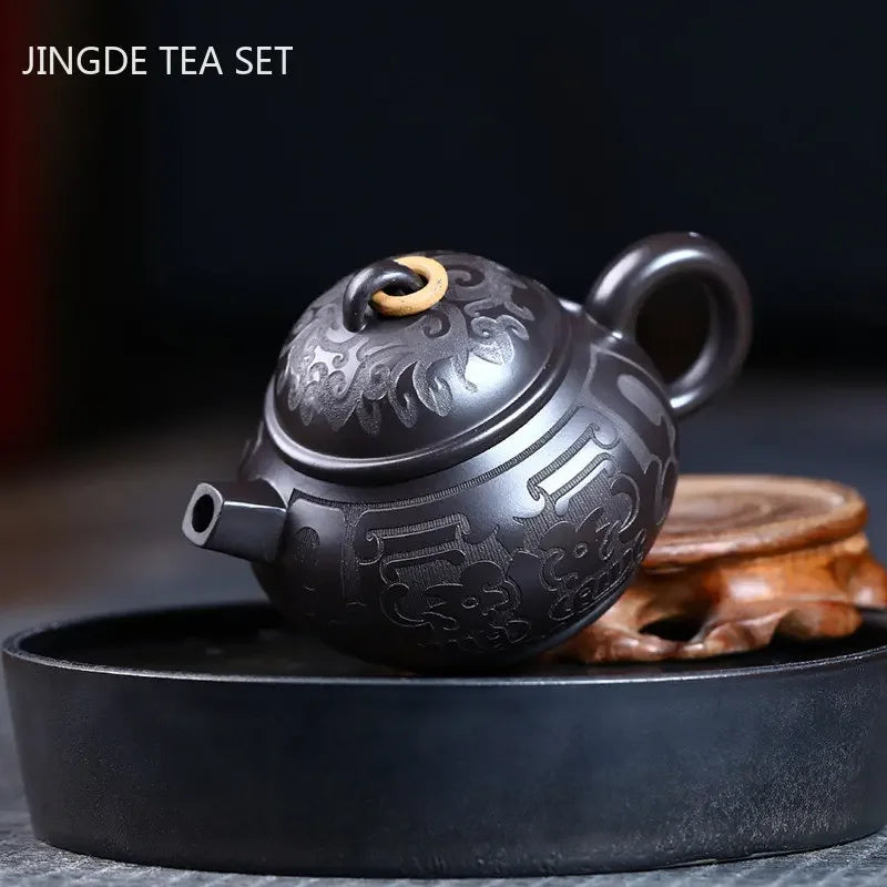 Hand Carving Black Mud Teapot Authentic Yixing Purple Clay Tea Pot Chinese Teaware Tradition Zisha Beauty Kettle Tea Set 180ml