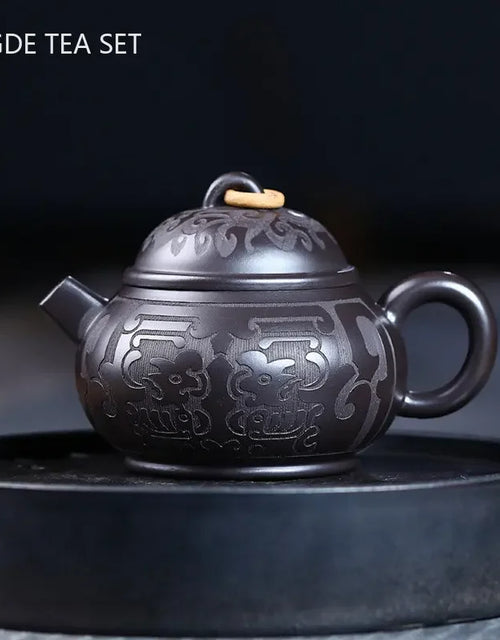 Hand Carving Black Mud Teapot Authentic Yixing Purple Clay Tea Pot Chinese Teaware Tradition Zisha Beauty Kettle Tea Set 180ml