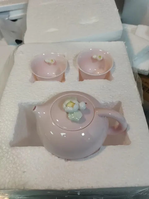 Handcrafted Pink Flower Tea Set High Appearance Lovely Ceramic Teapot and Cup Set Customized Ball Hole Filter Tea Infuser