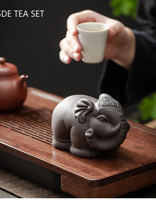 Handmade Purple Clay Tea Pet Ornaments Tea Tray Elephant Sculpture Decoration Can Raise Tea Figurine Accessories Desktop Decors