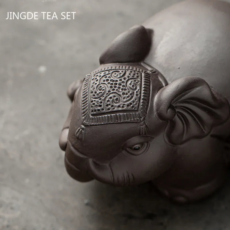 Handmade Purple Clay Tea Pet Ornaments Tea Tray Elephant Sculpture Decoration Can Raise Tea Figurine Accessories Desktop Decors