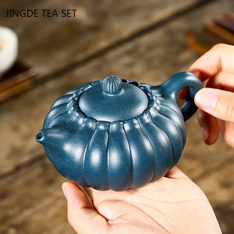 Yixing Tea Pot Boutique Purple Clay Teapot Beauty Kettle Raw Ore Azure Mud Handmade Teaware Tie Guanyin Tea Ceremony Gift 220ml